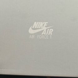 White Air Force 1 Size Men 9 Women 10.5