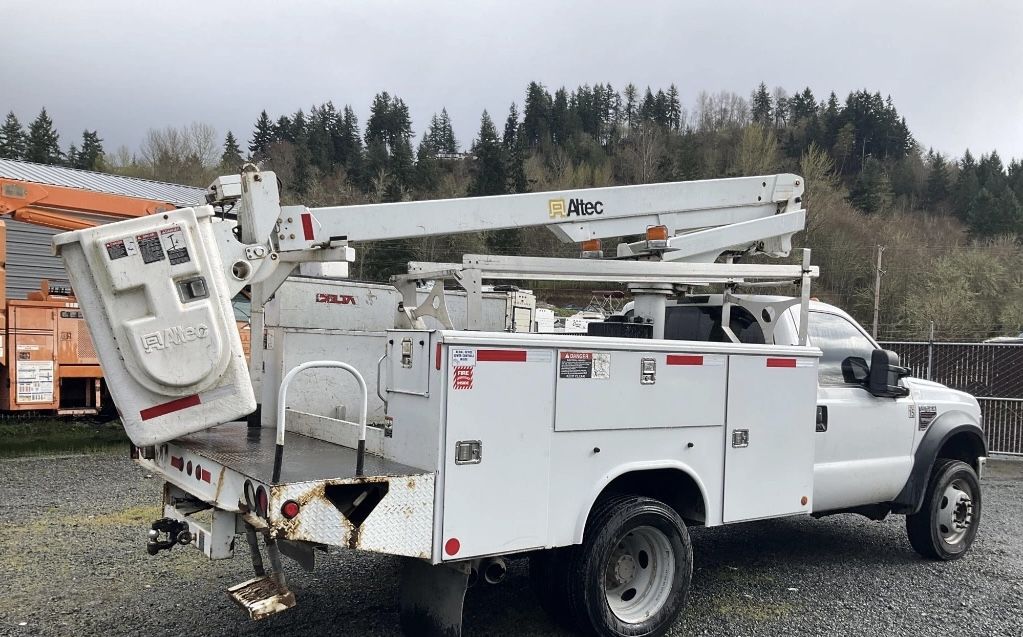 2008 Ford F450 bucket Truck