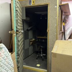 Sound booth