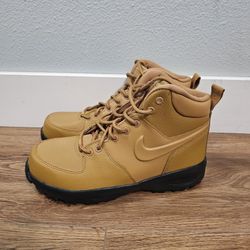 New Nike Manoa Boots Wheat HF0750-700 Grade School Size 5.5Y Shoes