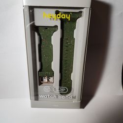 $7.00.   Apple Watchband Military Green 42-49mm
