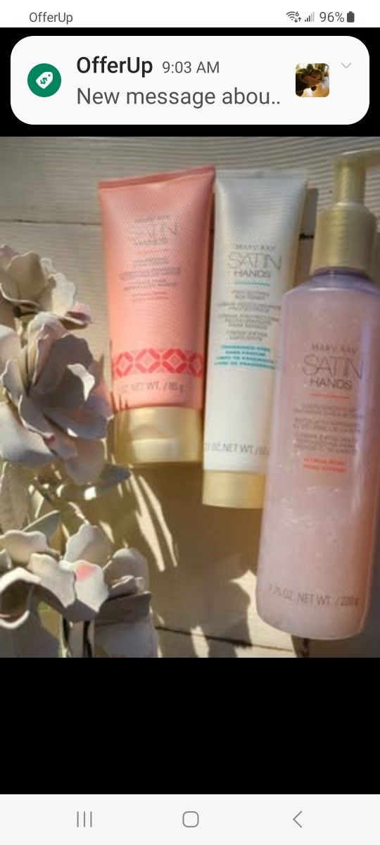 Mary Kay Satin Hands Pampering Set