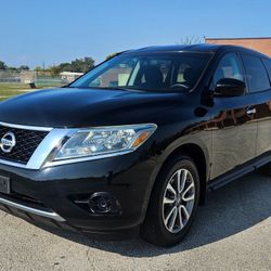 2014 Nissan Pathfinder **ONLY 89K MILES!!