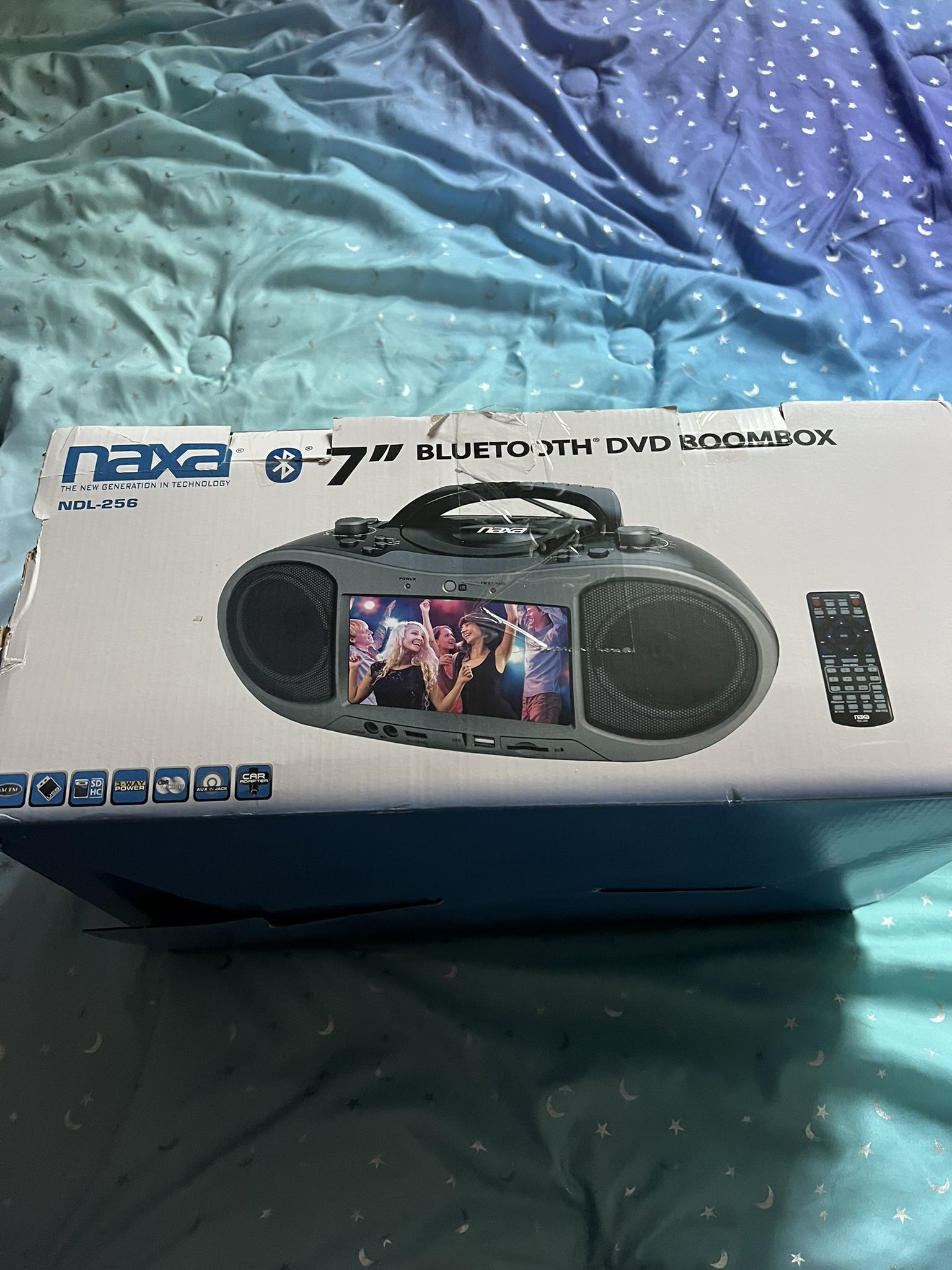 7 Inch Bluetooth DVD Bombox