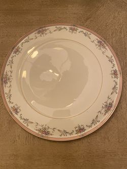 Retired Rare Christopher Stuart Bone China Spring Crest Cake Plate $14