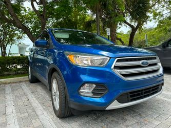 2017 Ford Escape SE – 4 Cyl, 2WD (4x2)