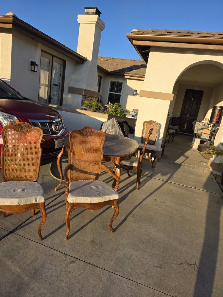 Dining Table Pick Up Woodcrest