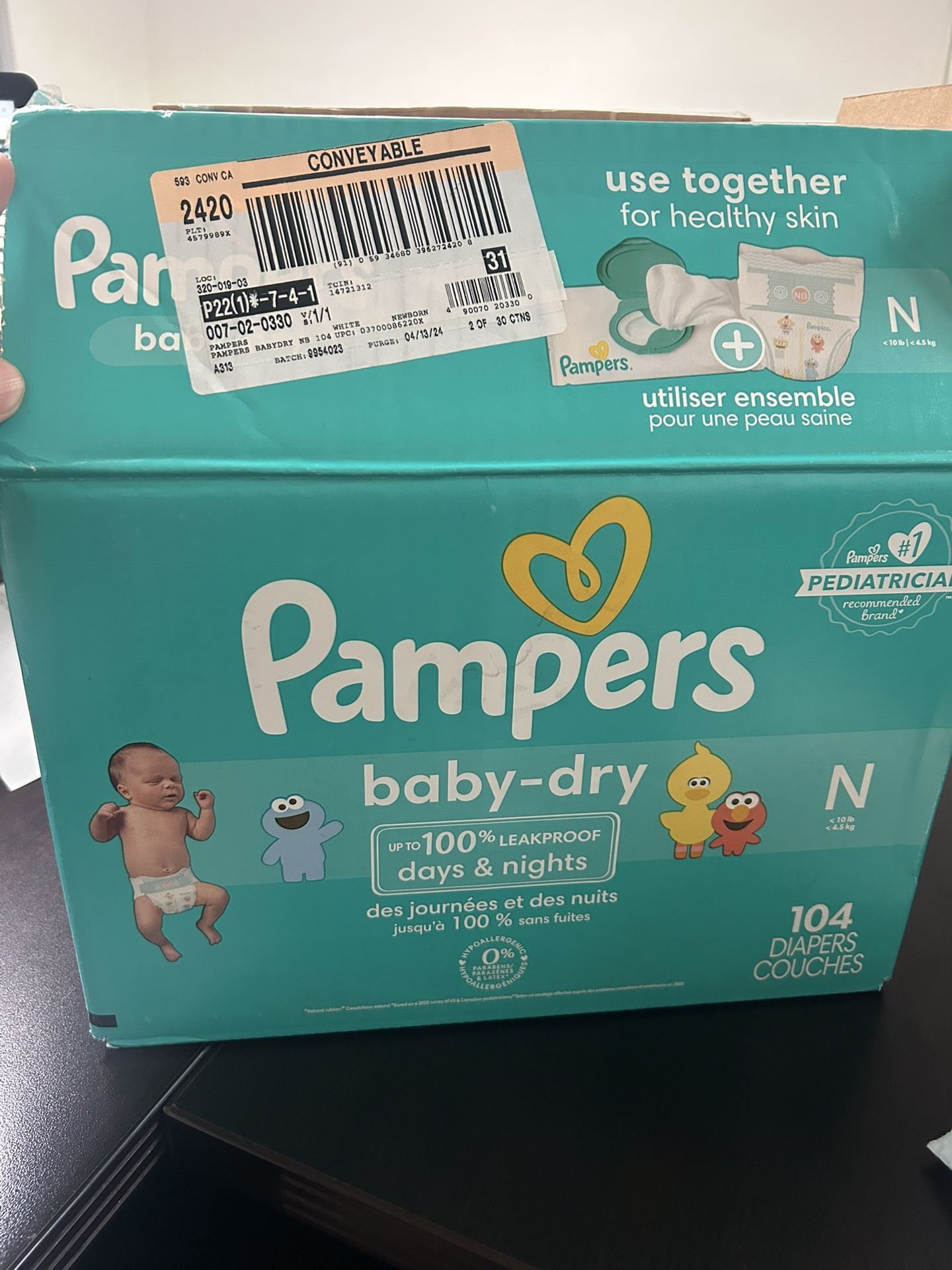 *FREE* Pampers Newborn Diapers Baby-dry