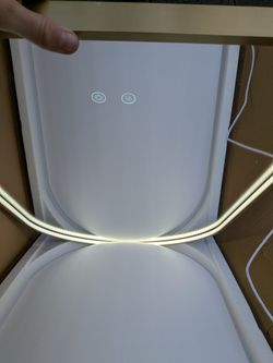 Arched LED Bathroom Mirror 24 x 36 - Gold Frame, Anti-Fog, Dimmable, 3 Light Colors - NEW