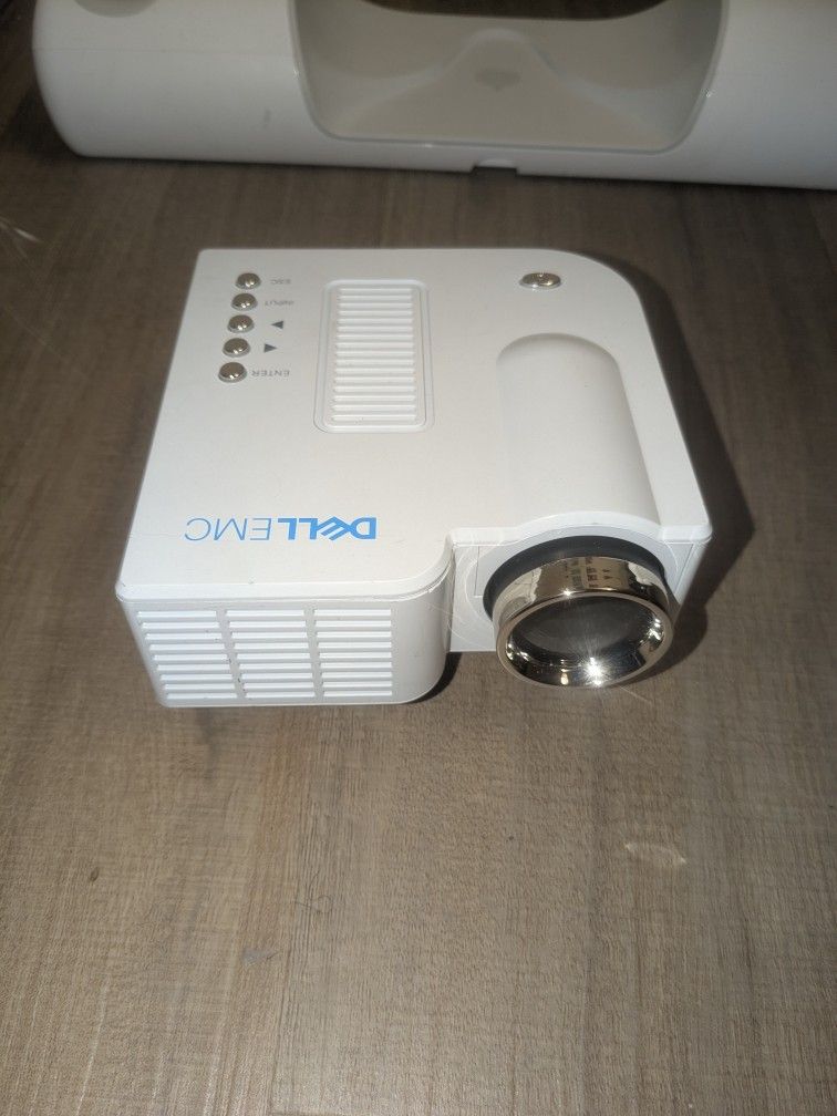 DELL EMC mini Projector