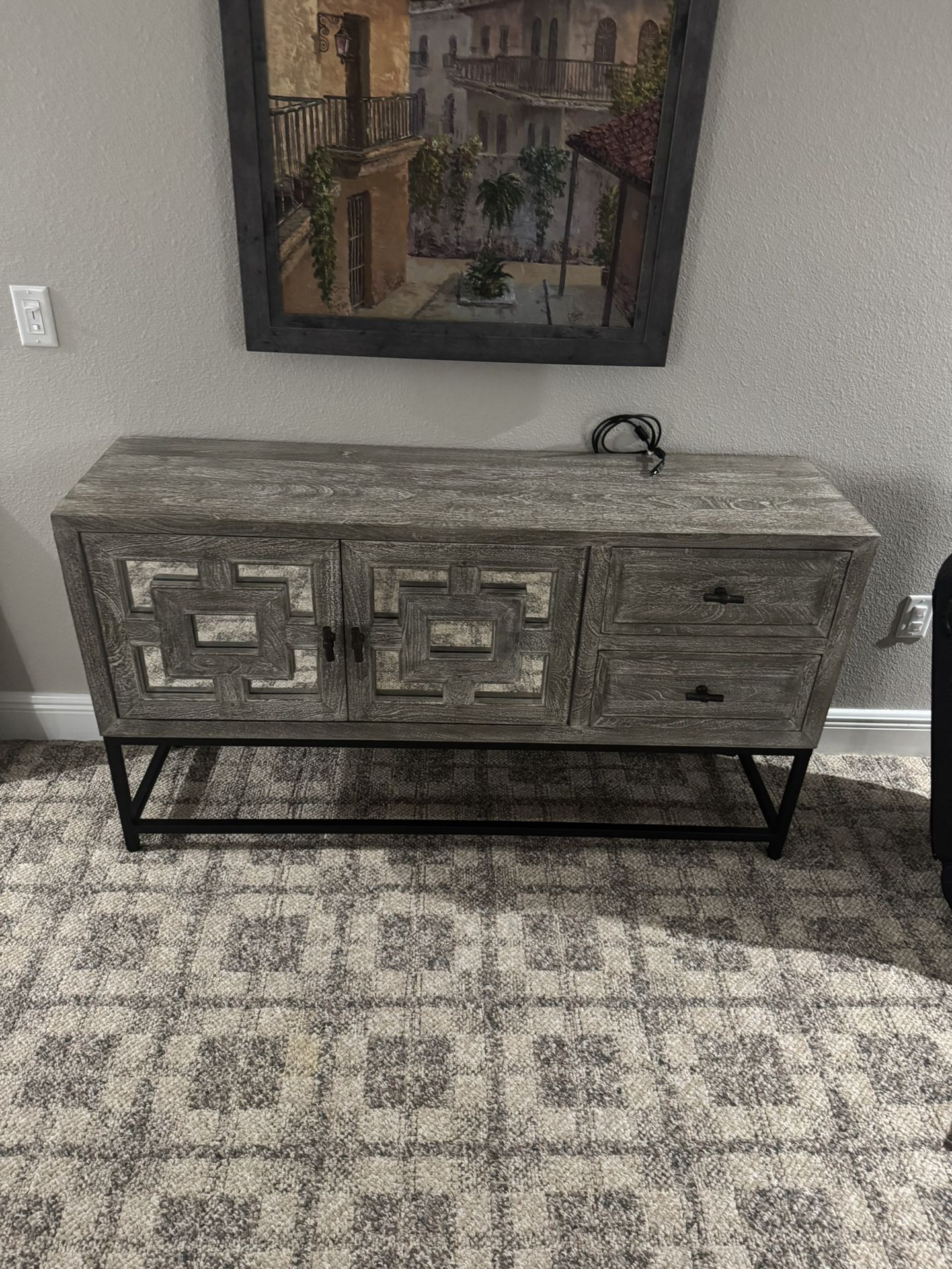 Credenza