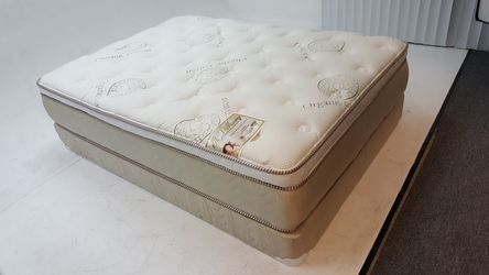 Royal Memory Foam Mattress and Boxspring