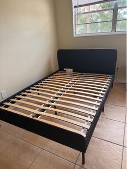 Need gone today-Full size bed, bamboo table, 2 chairs, nightstand, side table