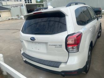 2017 Subaru Forester 2.5i Touring 4 Cyl 2.5L Car Parts