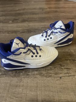 Jordan’s Max Aura 5 Youth Kids