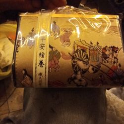 Vintage Collectible Asian Coin Purse
