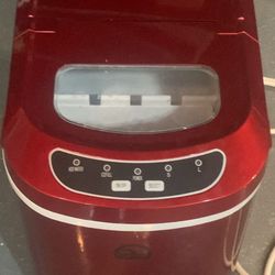 Igloo Ice Maker
