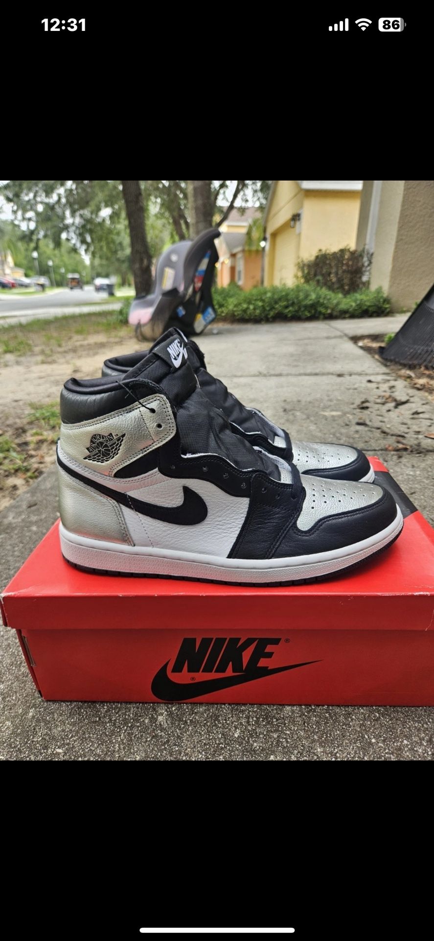 JORDAN 1 SIZE 10.5M OR 12W SILVER TOE