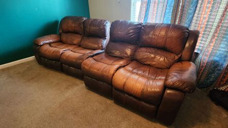 2 Piece Leather Sectional/Couch