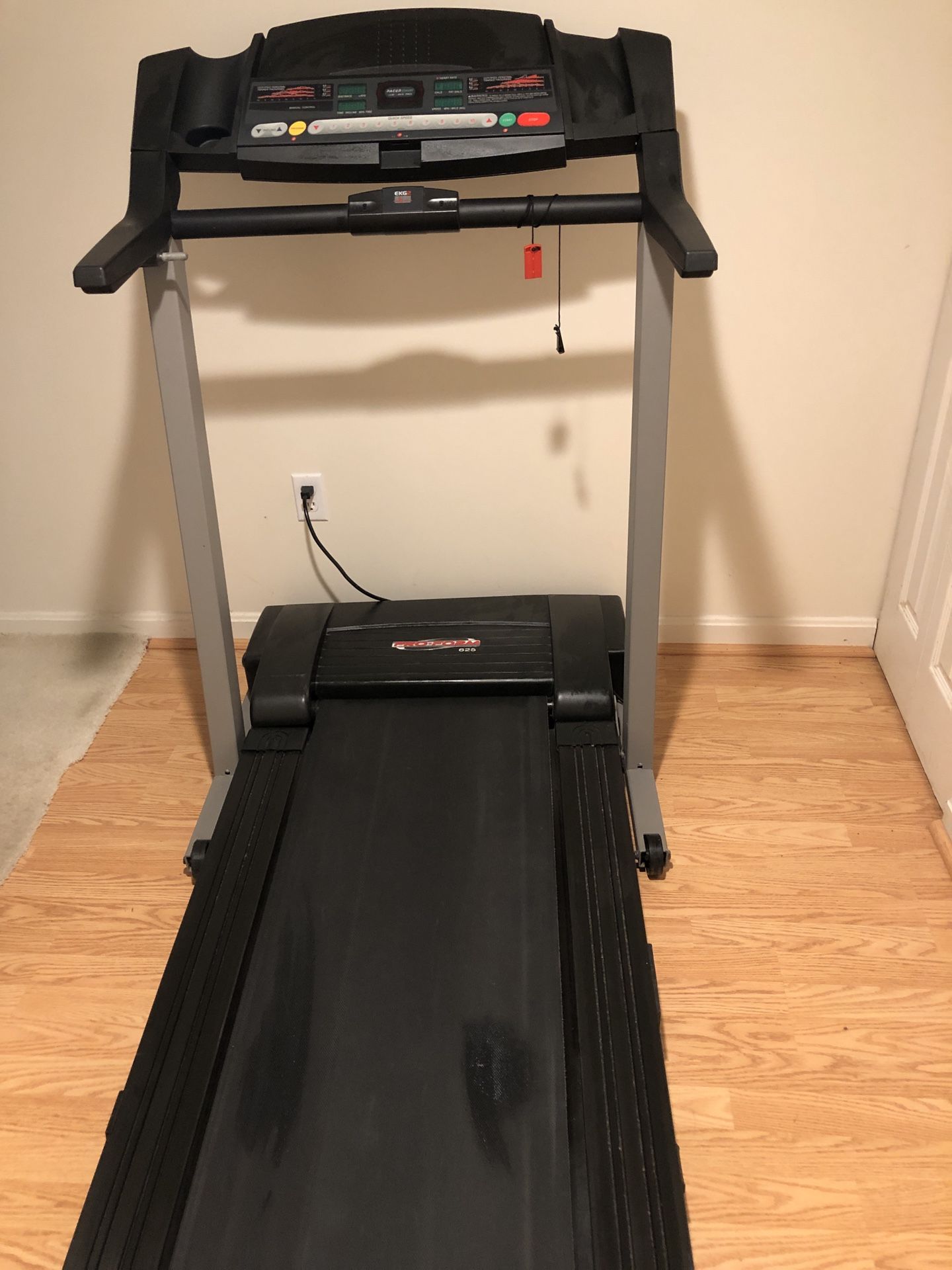 ProForm 625 Treadmill-foldable-used