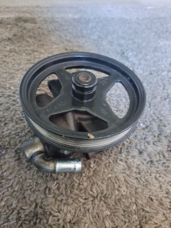 Ford Expedition XLT Power Steering Pump