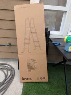 Brand New INTEX  POOL Ladder