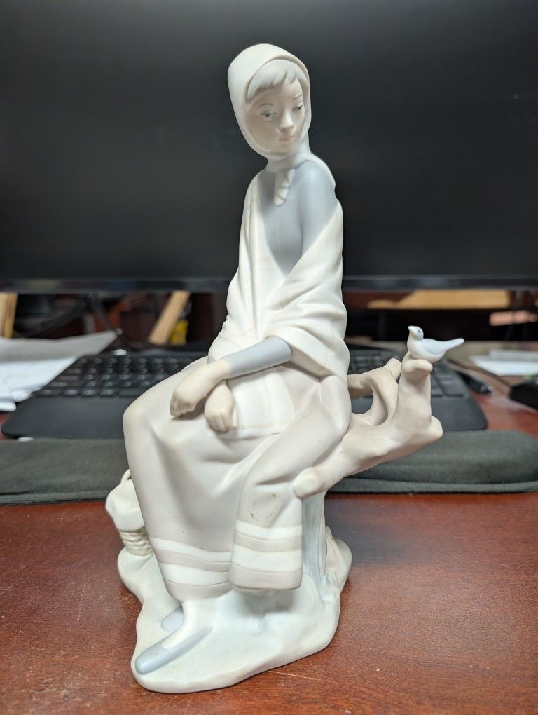 Lladro Figurines (Various pieces #2)