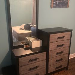 Dresser 