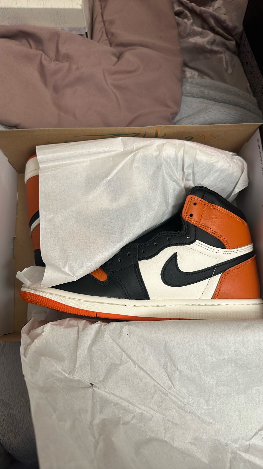 Shattered Backboard Jordan 1 Size 8