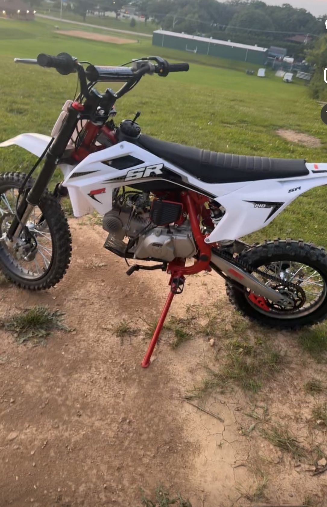 25 SSR Dirt bike