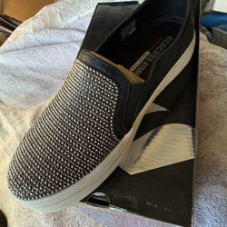Skechers Street Women’s Shoe New