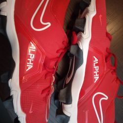 Nike Alpha Football Cleats Red, Size 10.5