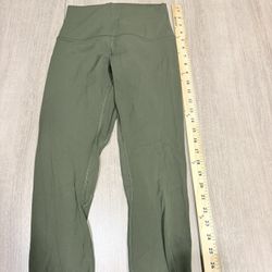 Lululemon Green Capri Leggings Size 4