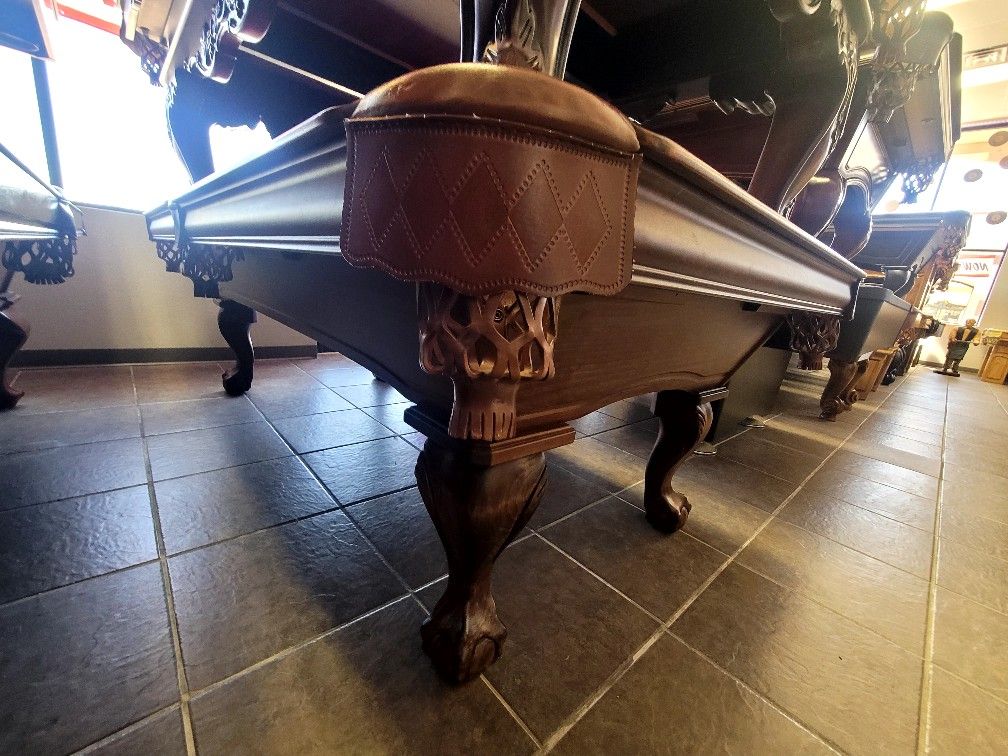 8' Golden West Innsbrook Pool Table