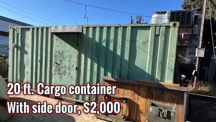🍀20 ft cargo containers 🍀