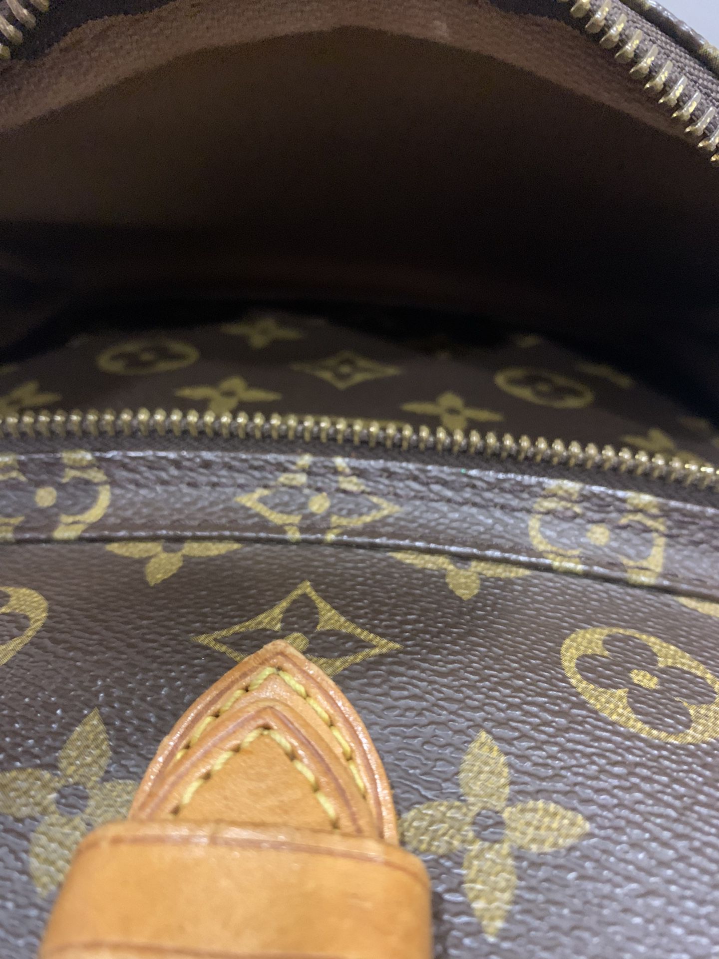 Authentic Louis Vuitton Monogram Montsouris GM Backpack Pochatte Baguette  Shoulder Handbag designer Palm Springs Bag Purse Women for Sale in Kent, WA  - OfferUp