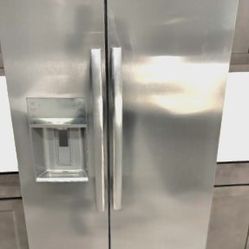 Side by Side Fridge 26 cubic ft