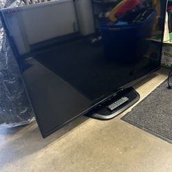 LG Television TV 50” Hardly used 