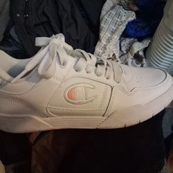 Champion Size 8 Shoes 