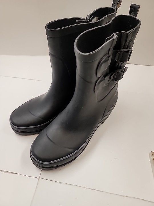 Solo Rain Boots The Rock New Size 8 Solid Rubber