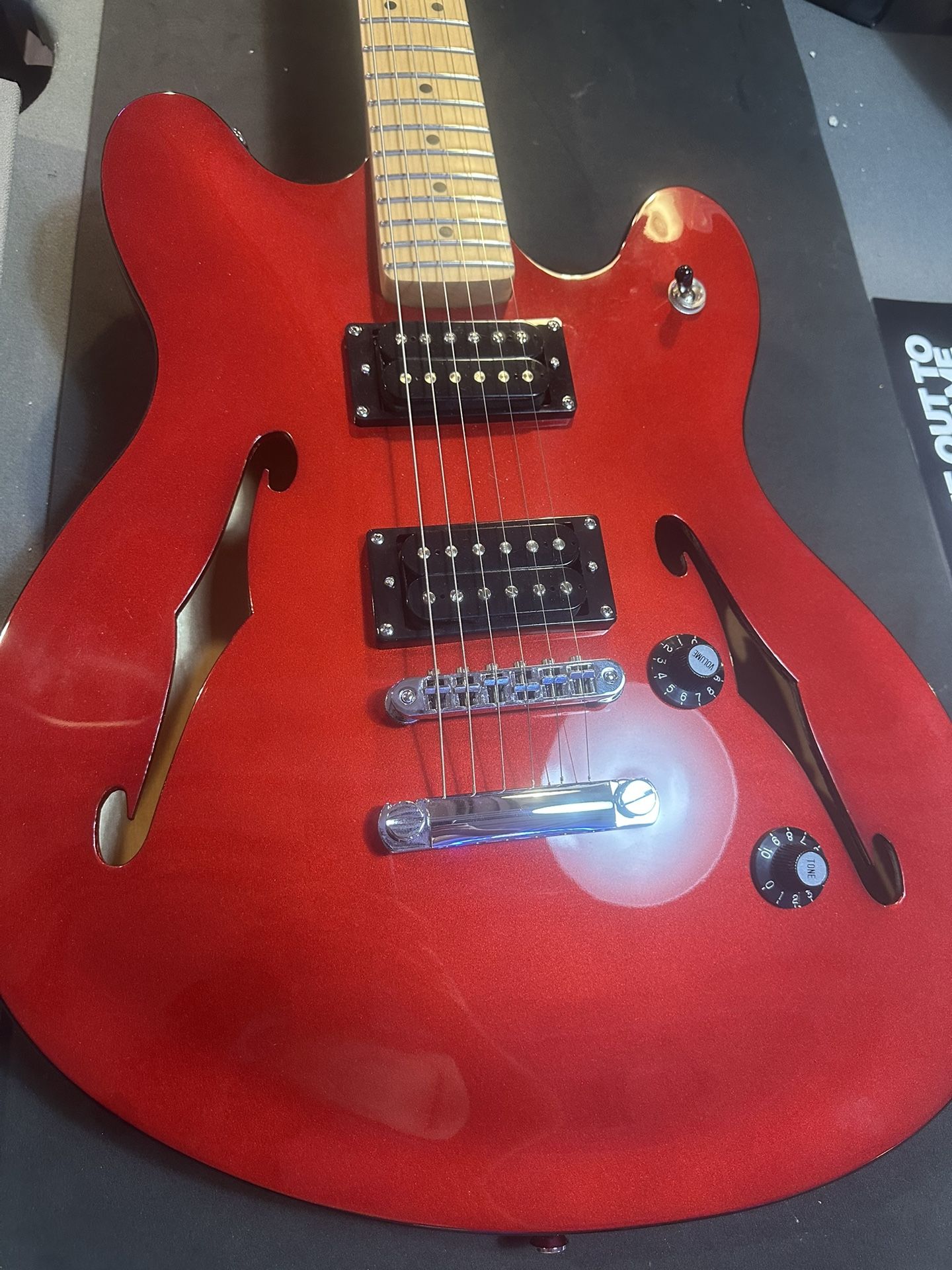 Squier Affinity Series Starcaster Mint
