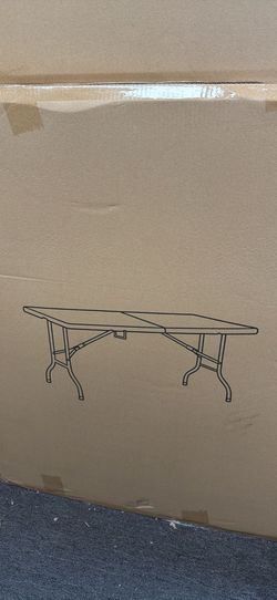 Sports + Outdoors 4/6 ft Folding Table