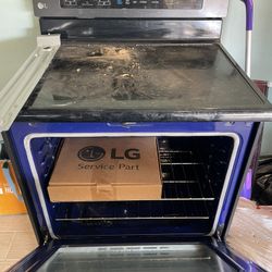 LG Stove 