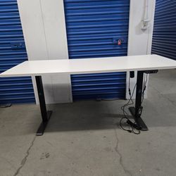 Black base or white base electric sit and stand ergonomic desk