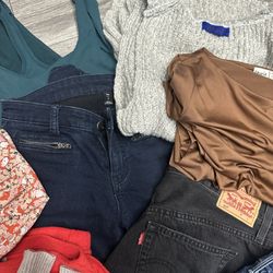Women’s Clothes 