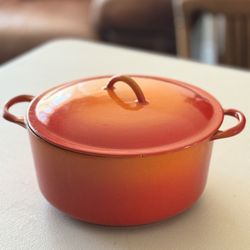 Vintage Descoware Belgium Sauce Pan And Lid. FE 8 2-D Orange Good Condition!