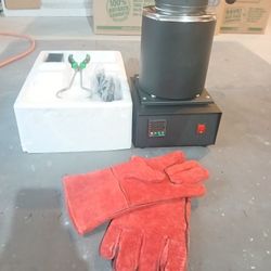 Brand New Complete Electric Cruicible Set