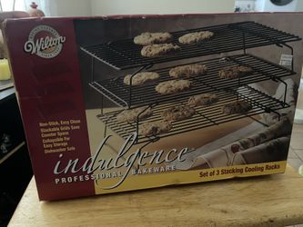 Wilton Indulgence Non-Stick Stacking Cooling Racks, 3 Tier Set, New (Sealed Pkg)