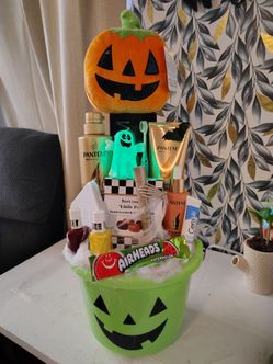 Halloween Baskets for adults and kids