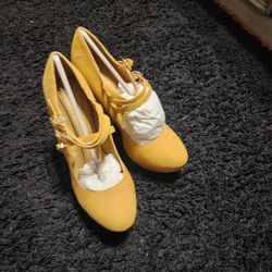 Mustard Heels
